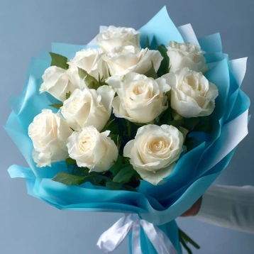 Белые розы «Тишина зимы»
