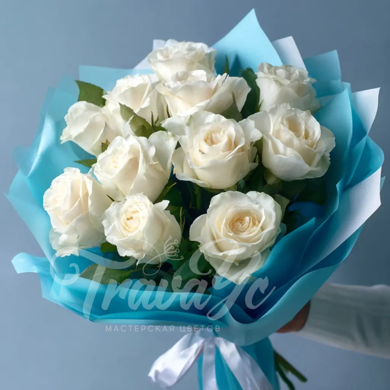 Белые розы &laquo;Тишина зимы&raquo;