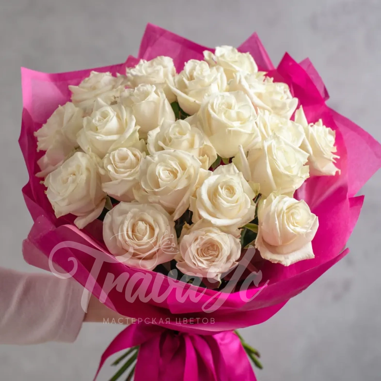 Белые розы &laquo;Чистота сердца&raquo;