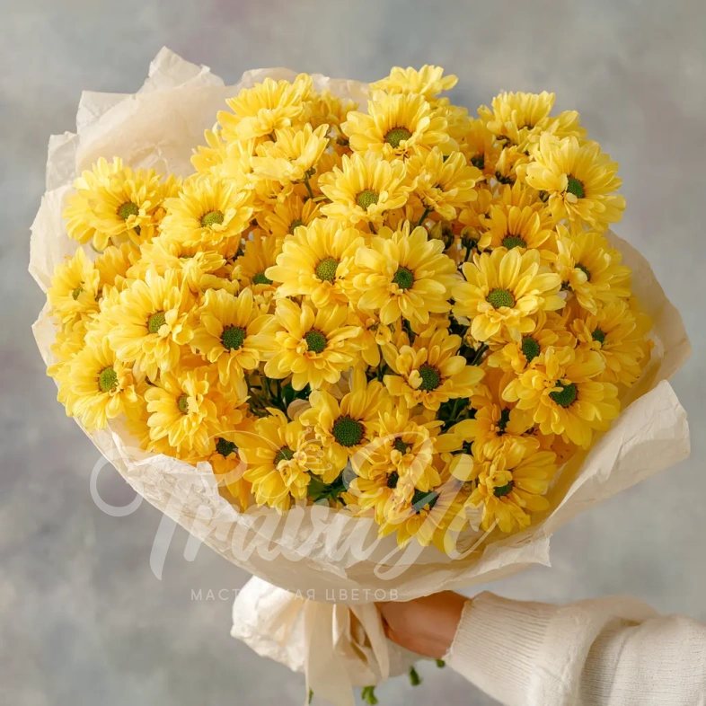 Монобукет из желтых кустовых хризантем