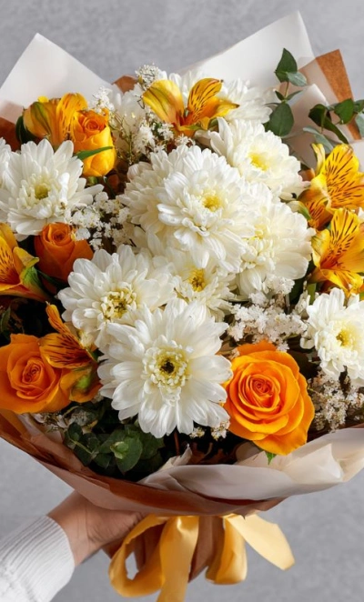Букет с хризантемами «Симфония сентября»
