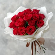 15 красных российских роз 60 см 1