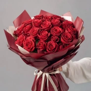 Красные розы &laquo;Искры страсти&raquo; 0